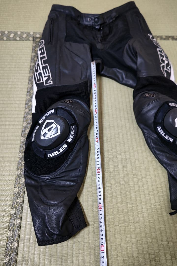 アレンネスレザーパンツ 希少XLWサイズ バンクセンサー付　ベリック