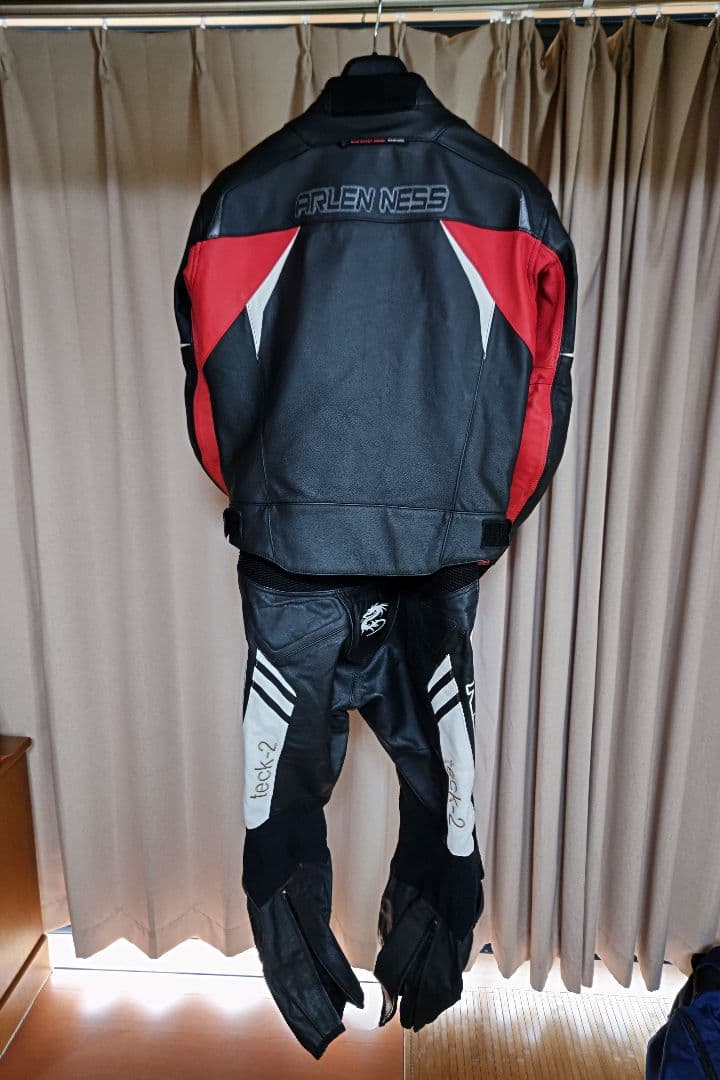 アレンネスレザーパンツ 希少XLWサイズ バンクセンサー付　ベリック