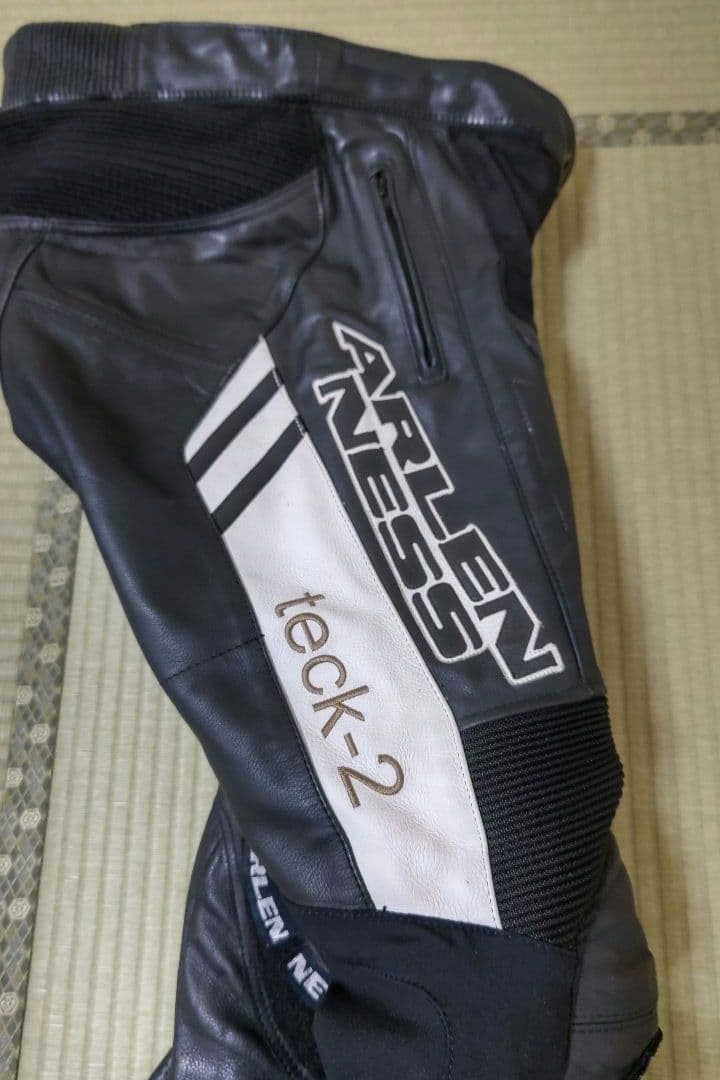 アレンネスレザーパンツ 希少XLWサイズ バンクセンサー付　ベリック