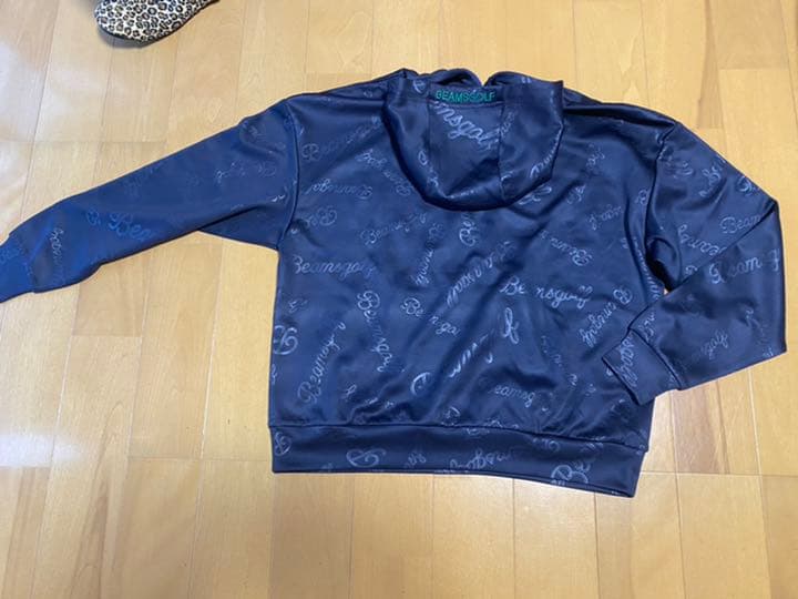 ビームスゴルフ　パーカー