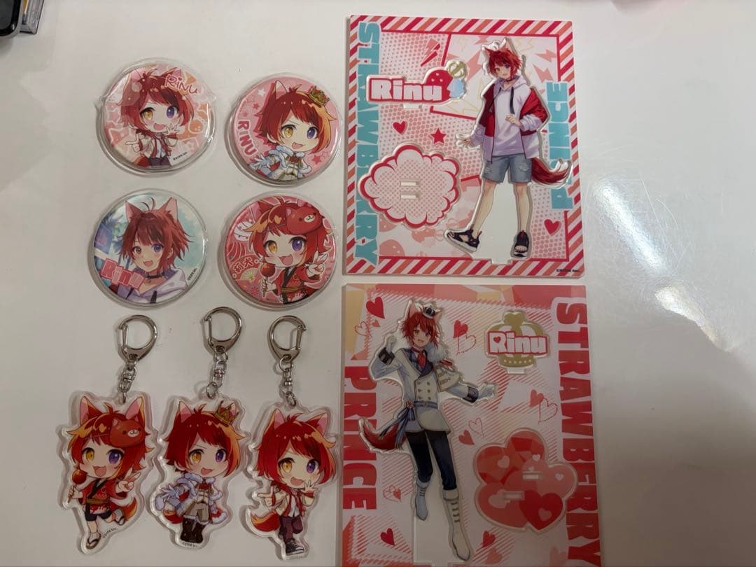 すとぷり 莉犬くん アクスタ アクキー 缶バッチ - メルカリ