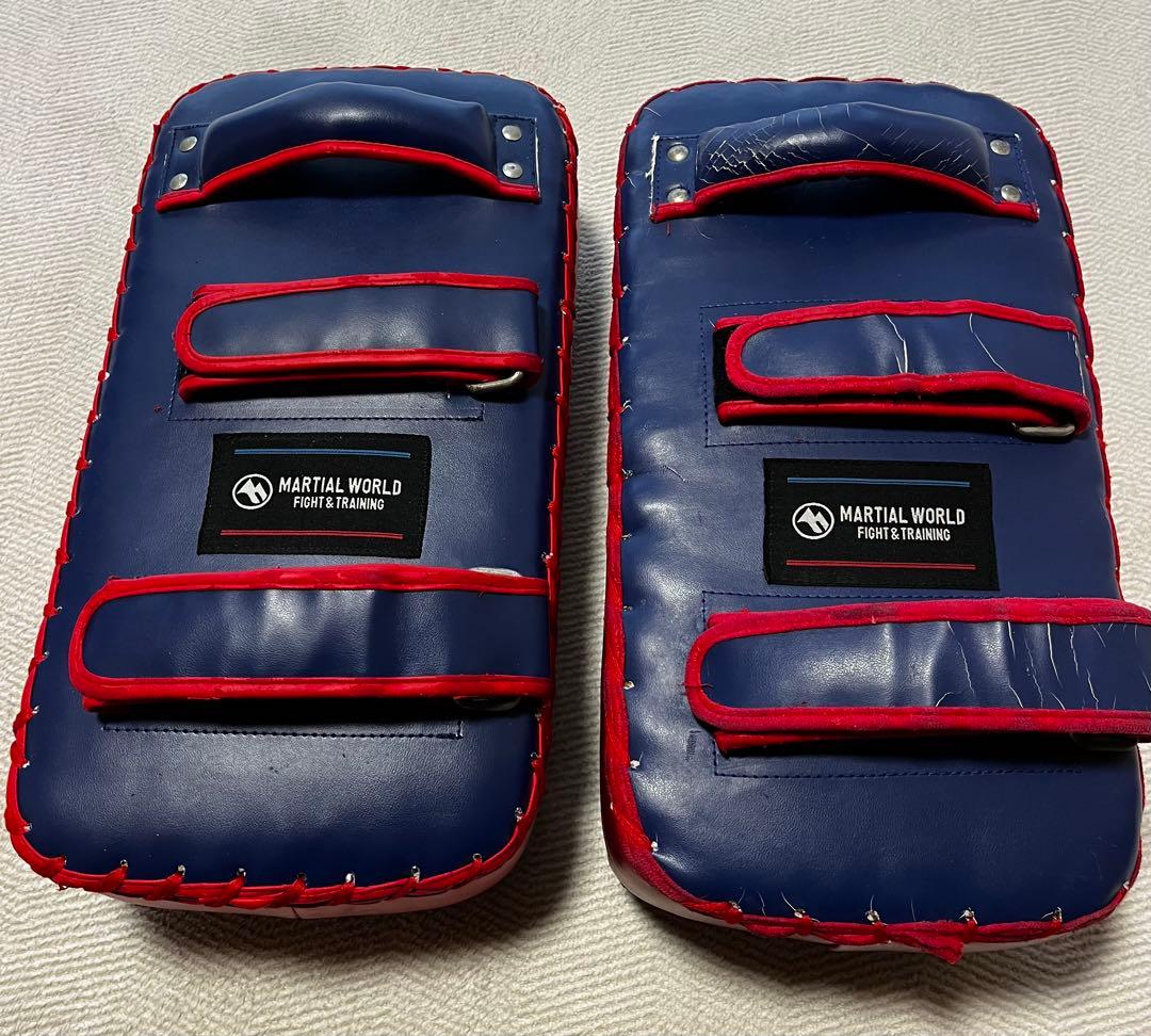 MARTIAL WORLD キックミットスタンダー2個セット - メルカリ