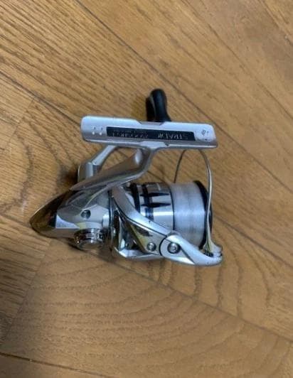 Shimano 19 STRADIC 2500SHG e148 - メルカリ