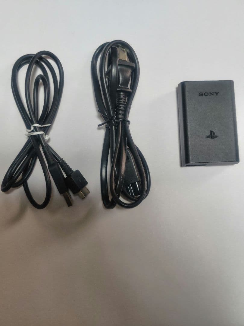 PS Vita PCH-1000　ZA01　ブラック