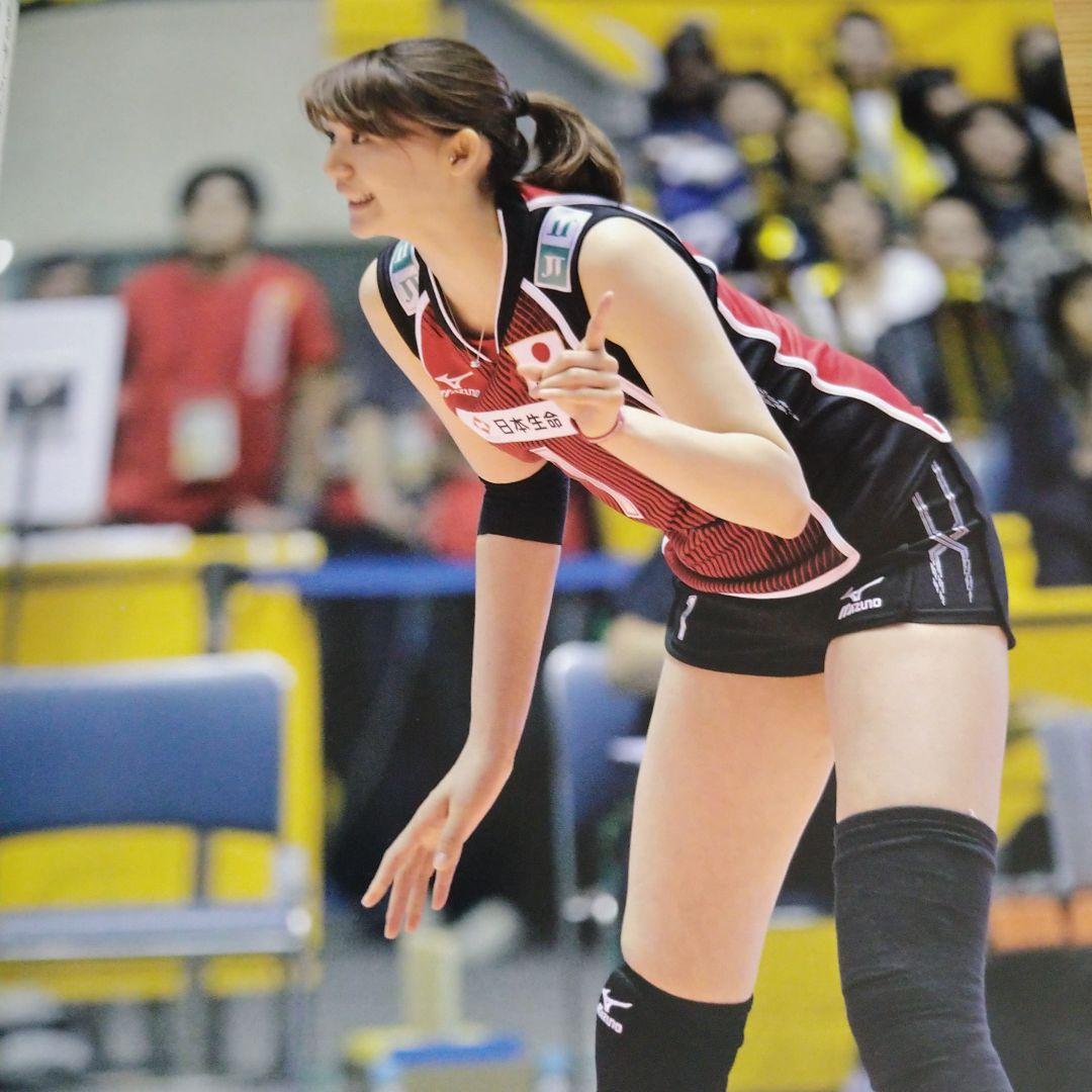 狩野舞子直筆サイン入り❗女子バレーボール日本代表写真集木村沙織美脚