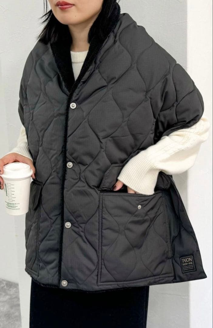 タイオン ミリタリーリバーシブル ダウン×ボア ストール ブラック　ユニセックス