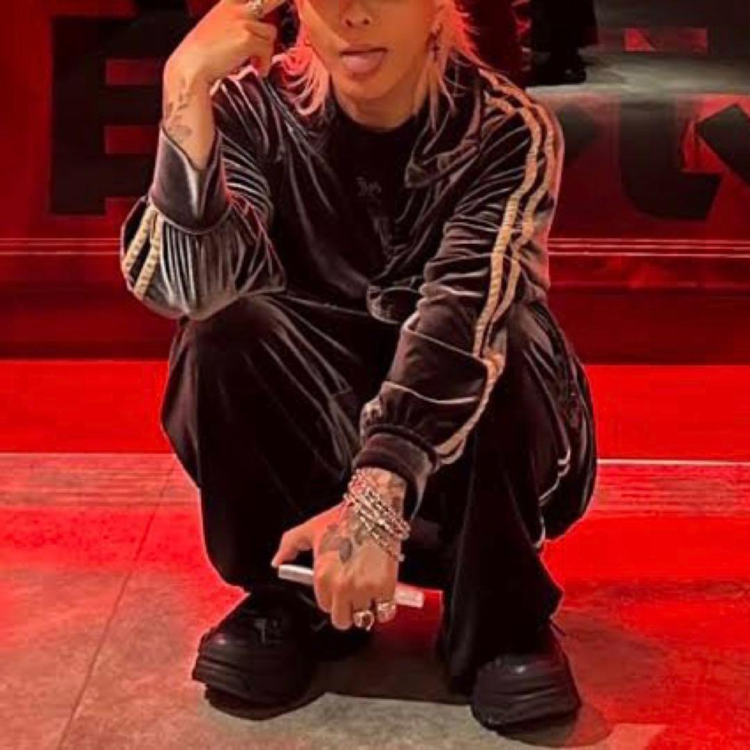 HYDE着用】Share Spirit ベロアジャージPT｜パープル｜Sサイズ - メルカリ