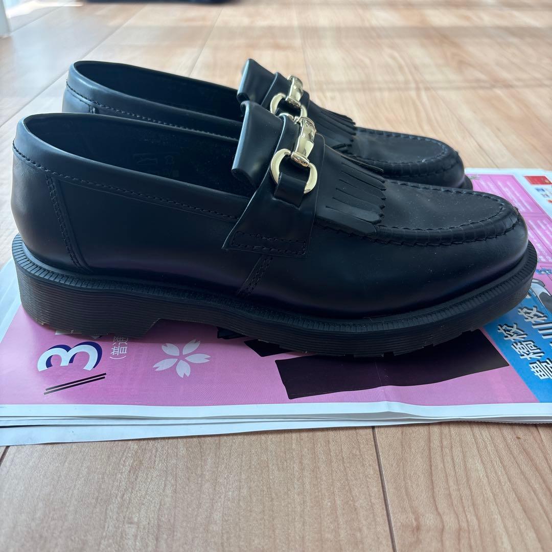 Dr.Martens Adrian Snaffle シューズ