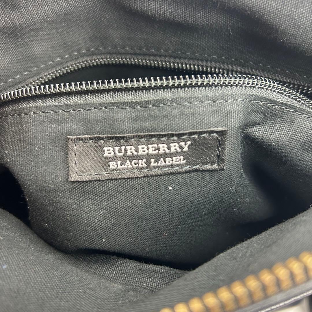 【美品】バーバリーブラックレーベル ショルダーバッグ オールレザー　チャーム　紺