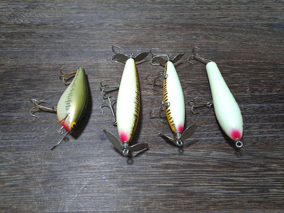 バルサ50　バスカラー　4個セット