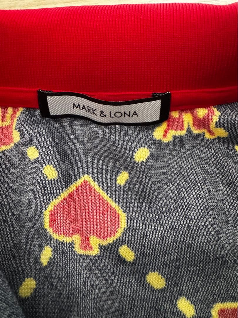 マークアンドロナ　ベルベットつなぎ　ベロアオールインワン　ゴルフウエア　ネイビー