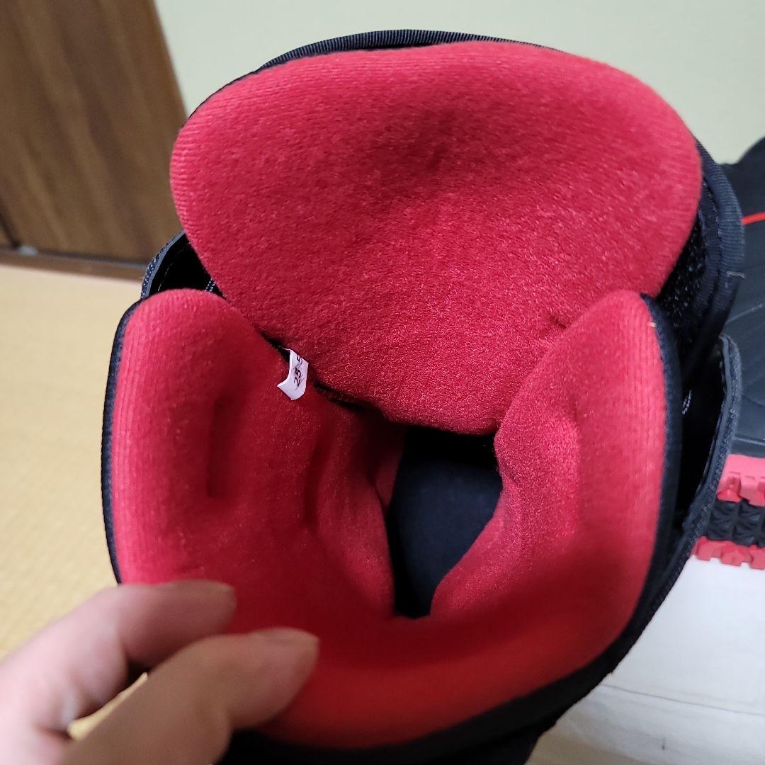 スノーボードブーツ ダイヤル式　25.5