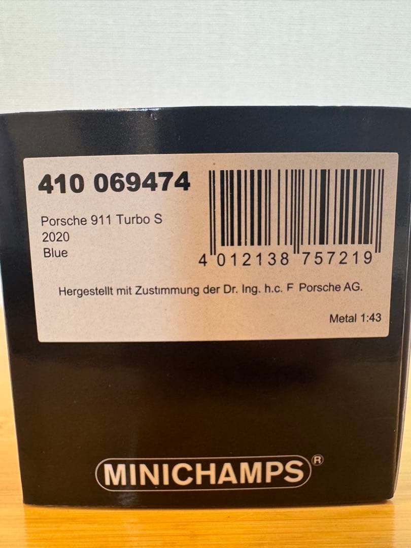 MINICHAMPS】限定504Porsche 911TurboS Blue - メルカリ