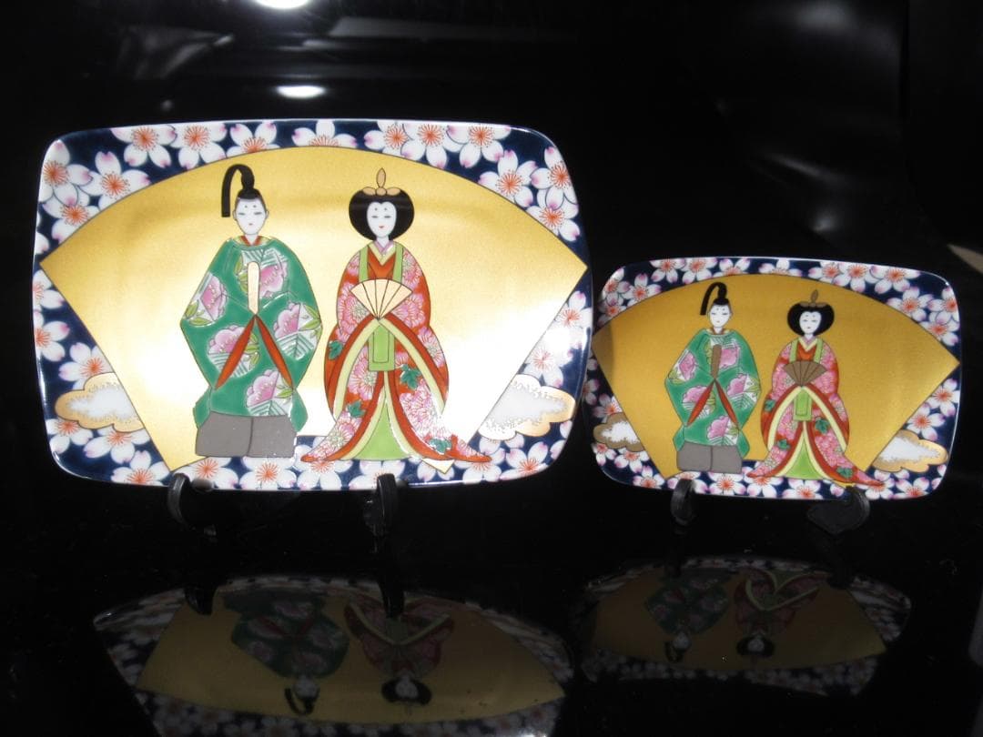 しし丸　有田焼お雛様絵巻物型　飾皿