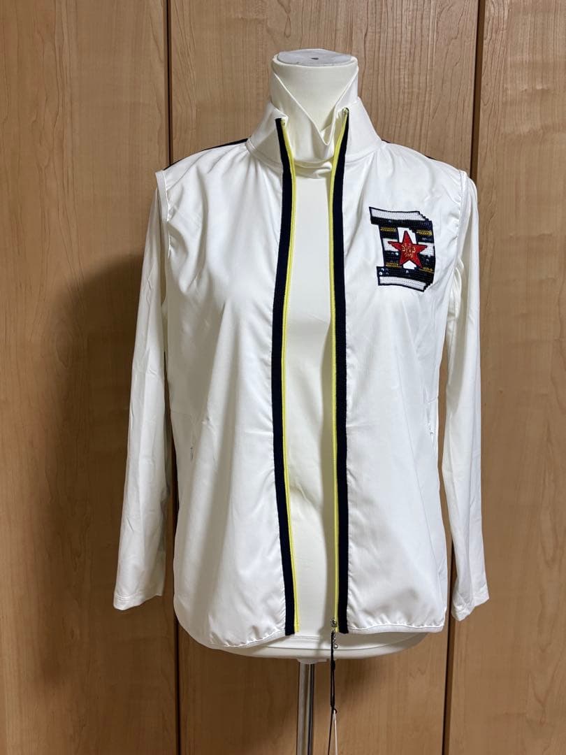 Dance With Dragon レディースベスト ホワイト新品未使用