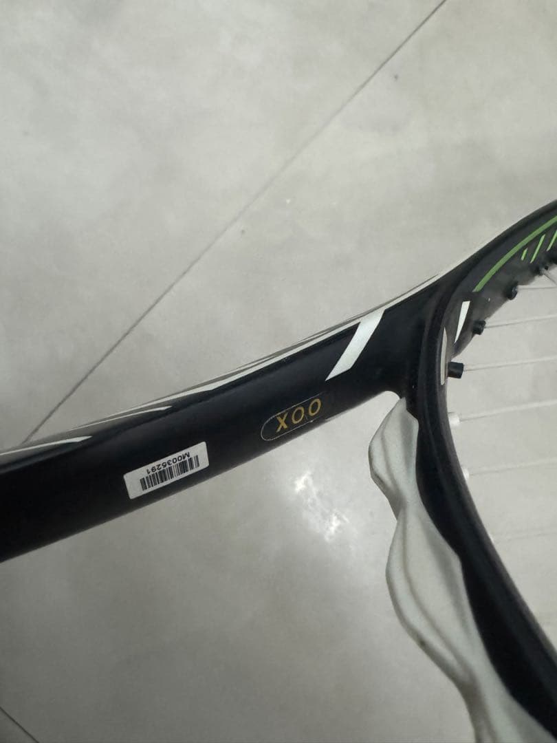 テニスラケット ミズノ　ディオス後衛用