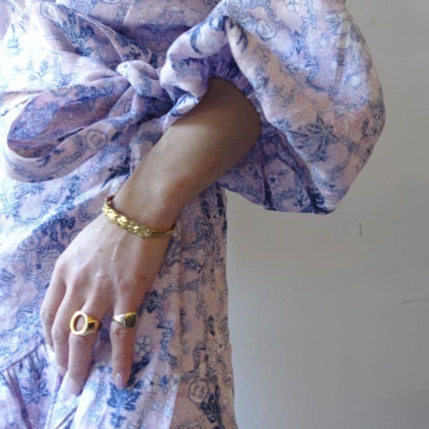 イザベルマランエトワール★ラッフルスリーブ ラップワンピース