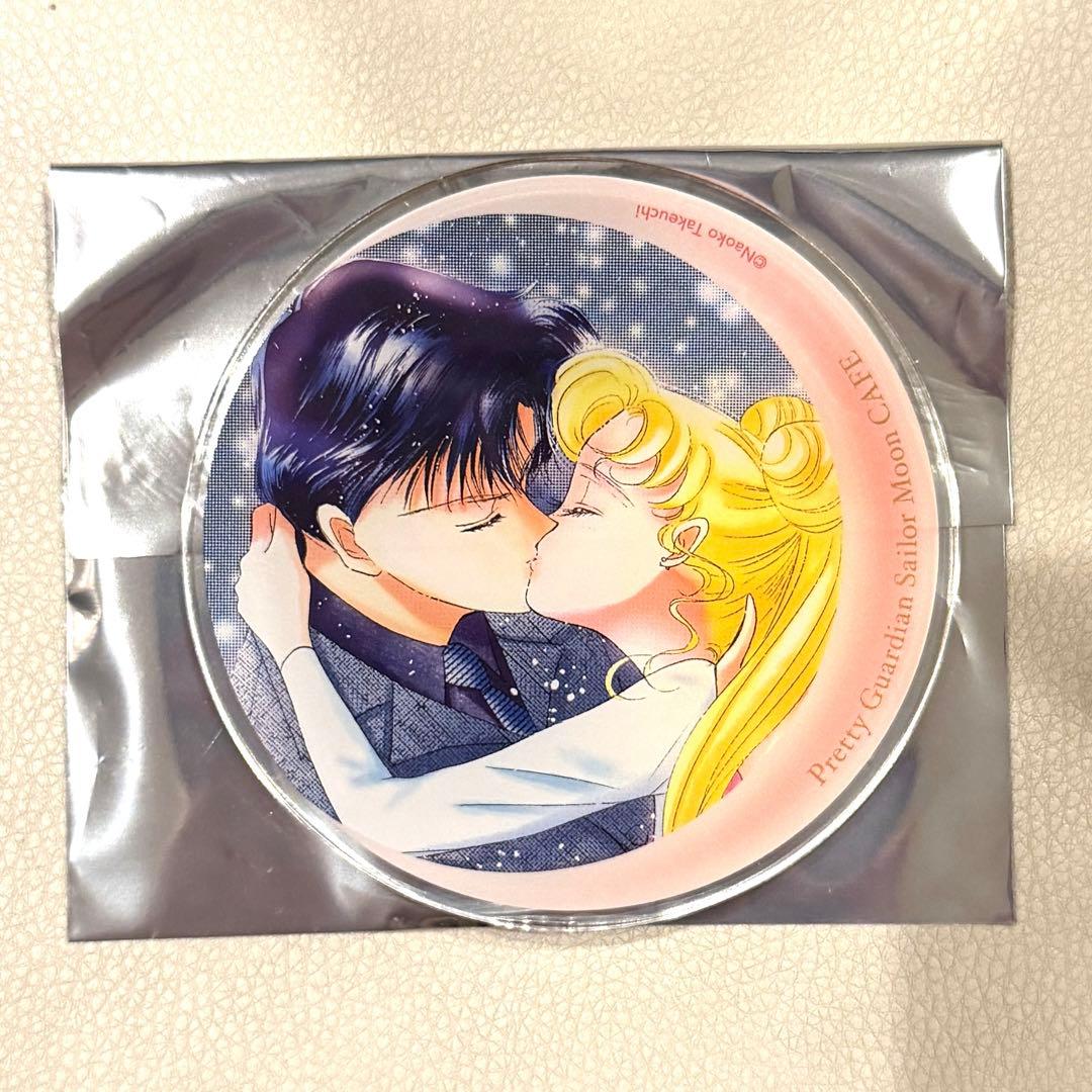 セーラームーンカフェ アクリルコースター ピンク キス 月野うさぎ