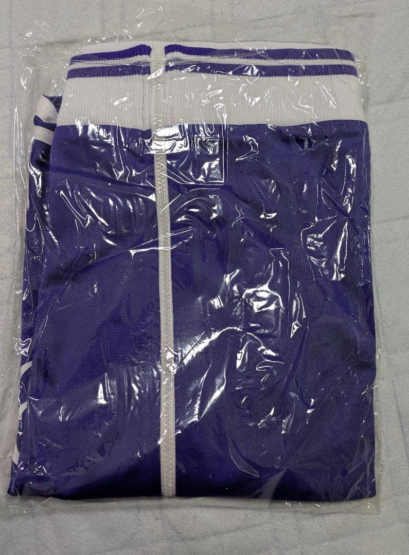 《メルカリ便》乃木坂46 白石麻衣 ジャージ Lサイズ 《新品未使用》