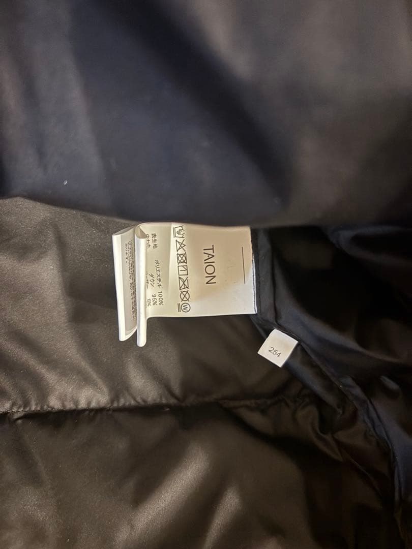 ウィンダンシー　タイオン　コラボ　ダウンジャケット　　M 完売品