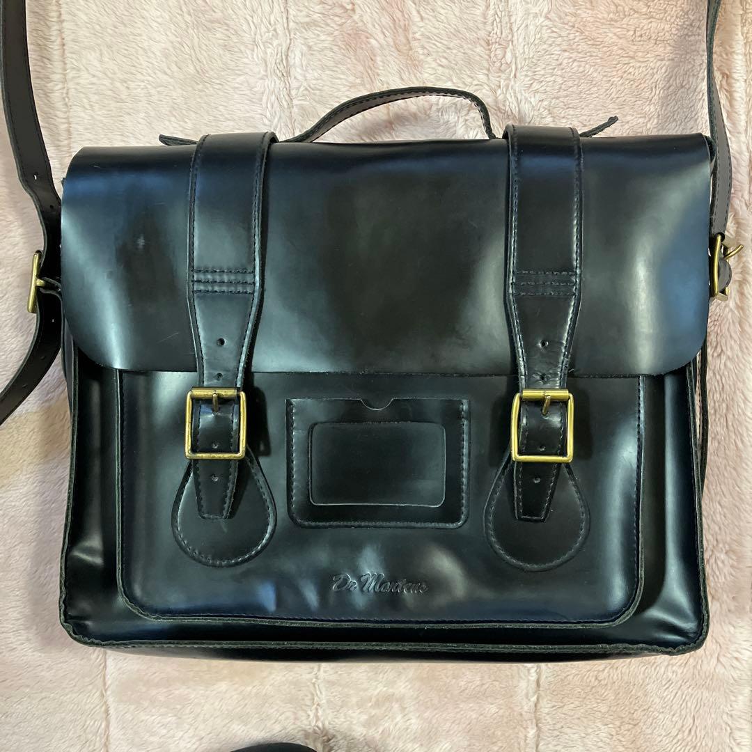 【15インチ】Dr.Martens サッチェル バッグ ドクターマーチン