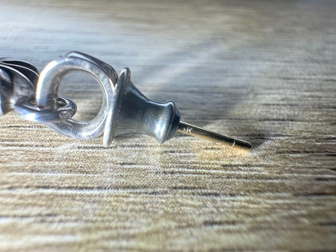 クロムハーツ ベイビーファットドロップピアス