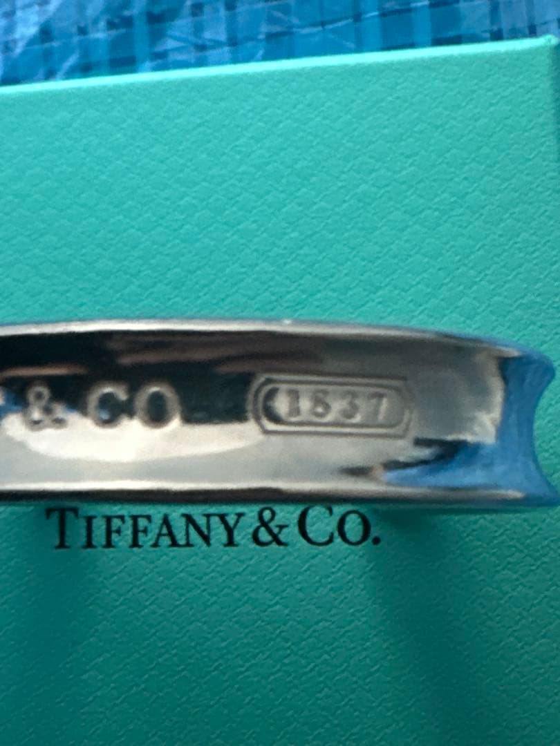 ティファニー1837バングル