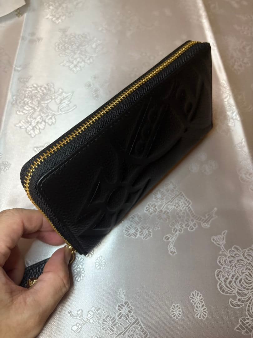 新品 Vivienne Westwood ブラック長財布