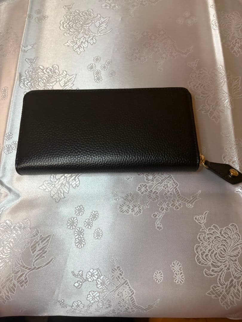 新品 Vivienne Westwood ブラック長財布