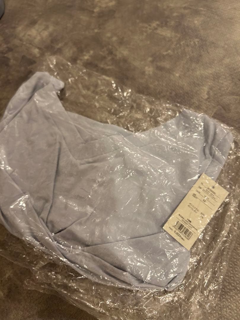 未使用SUKALA ギャザークロスロングスリーブトップス - メルカリ