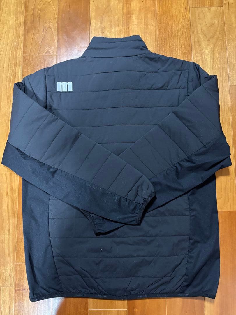 マンシングウェア　ENVOY HEATNAVI 中綿ブルゾン　メンズM