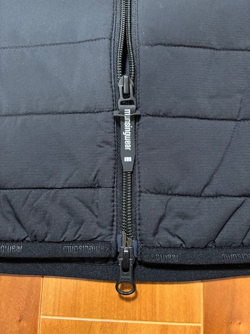 マンシングウェア　ENVOY HEATNAVI 中綿ブルゾン　メンズM