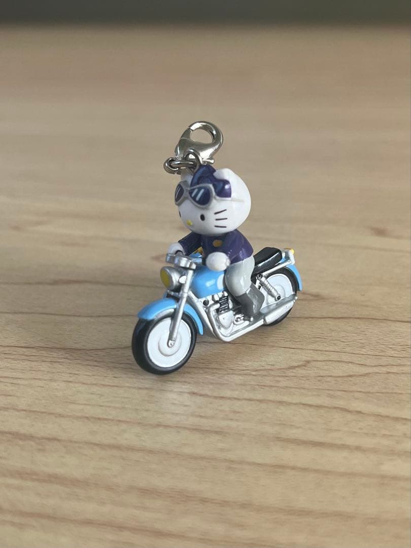 【希少レア】ハローキティ トゥイティー コラボ サイドカーバイク キーホルダー