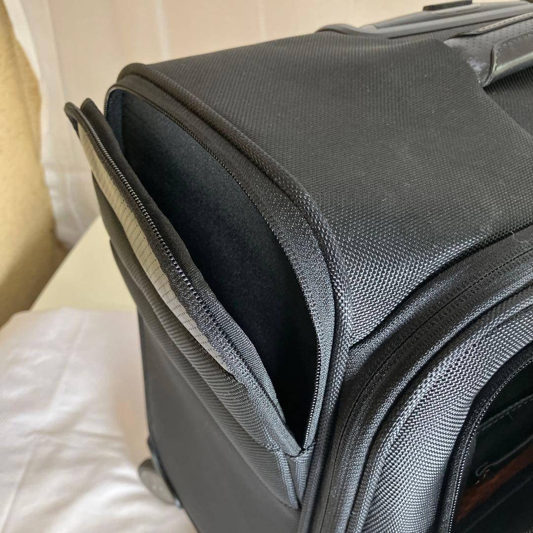 【Sr】　サムソナイト　ブラックレーベルキャリーケース　ヴェロン