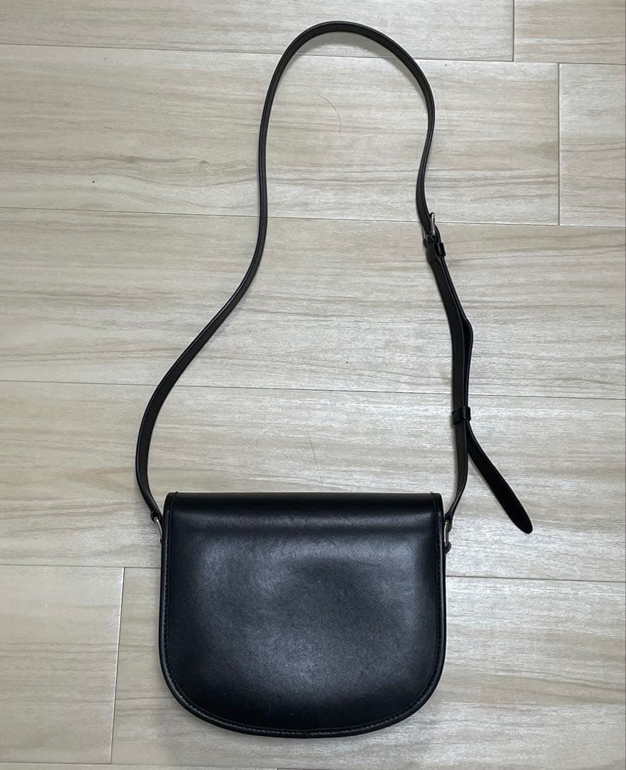 セリーヌ エディスリマン ミディアム ブザス ショルダーバッグ