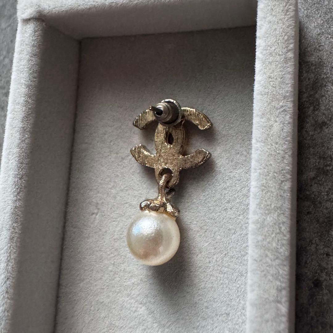 シャネル　ココマークピアス　ラインストーン　パール　片耳