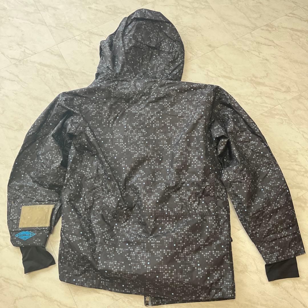 美品 Columbia スキー スノボ ウェア 上下セット　マルチカラー 黒