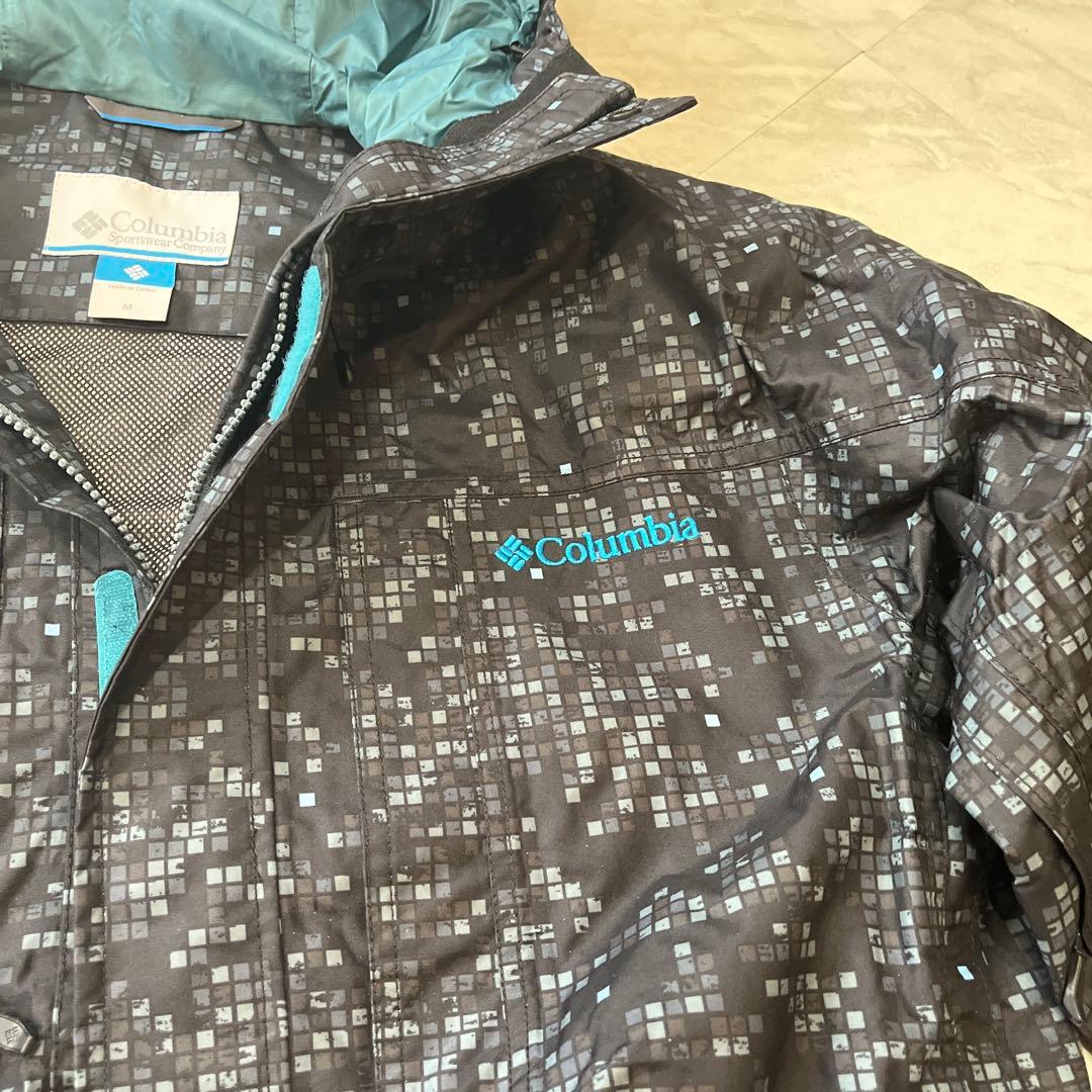 美品 Columbia スキー スノボ ウェア 上下セット　マルチカラー 黒