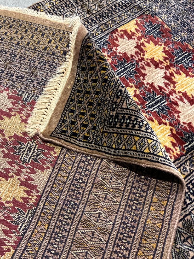 ✦vintage rug✦　154cm×89cm　ペルシャ絨毯　トライバルラグ