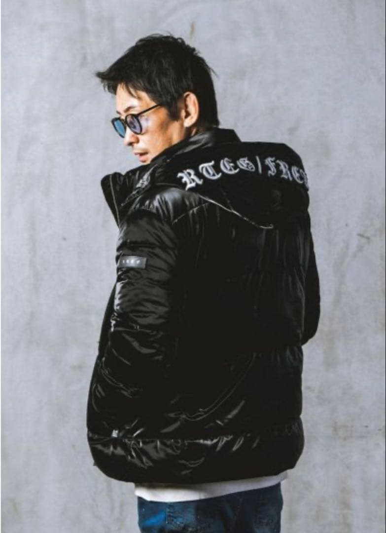 アダムスジャグラーRTEG 黒ブルゾン ダウンジャケット新品未使用 完売