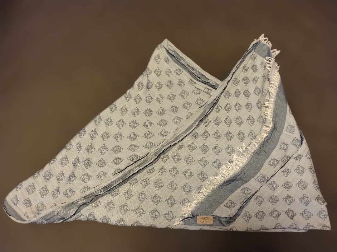 ロエベ【LOEWE】アナグラム ストール シルク×コットン