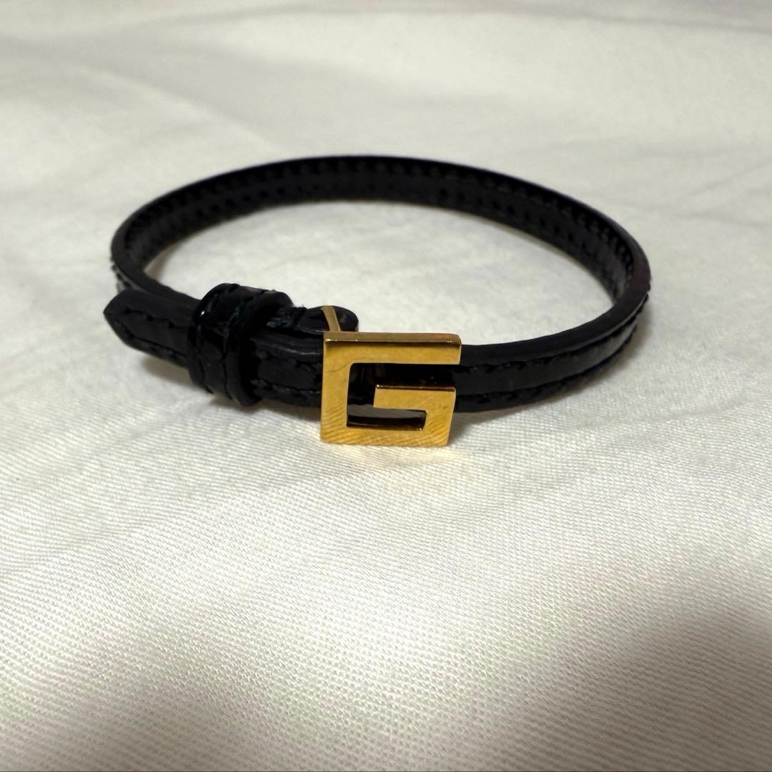 グッチ スクエアGエナメルブレス ブラック
