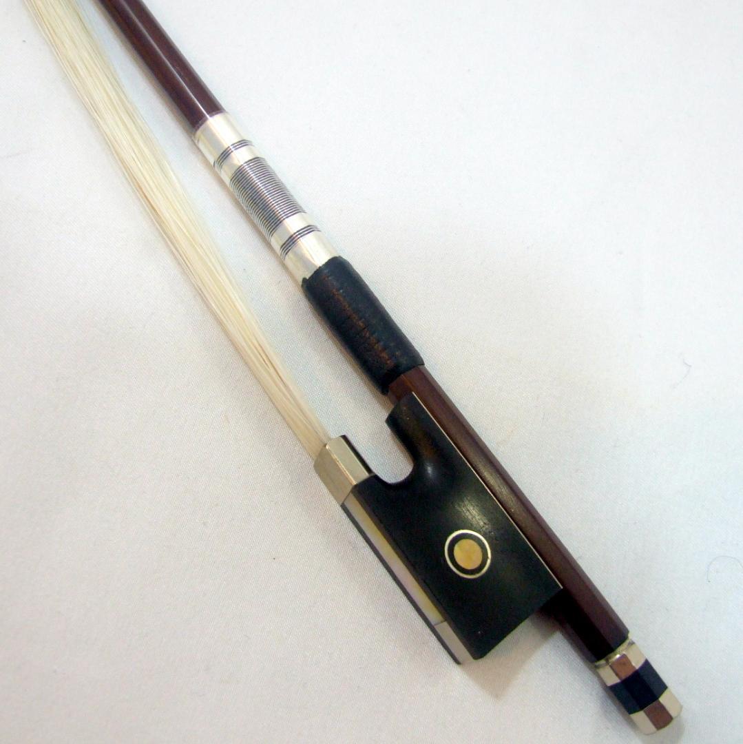 鈴木バイオリン 1/8 No240 幼児用 1974年 未使用弓 メンテ済み