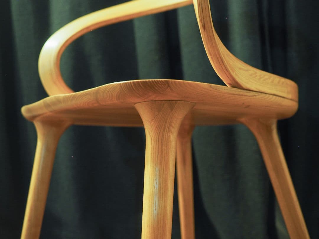 【値引中】ダイニングウェイブチェアA