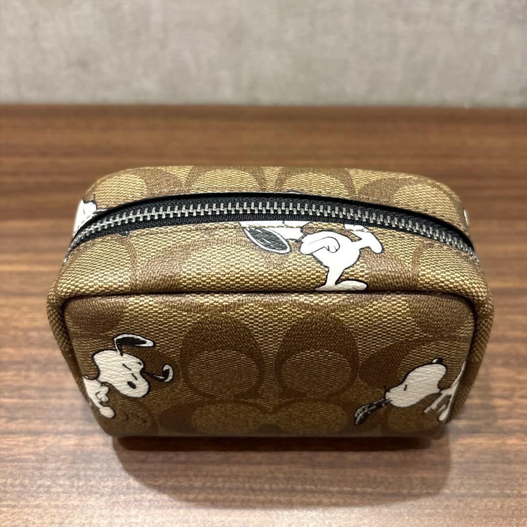 COACH スヌーピーコラボ ポーチ
