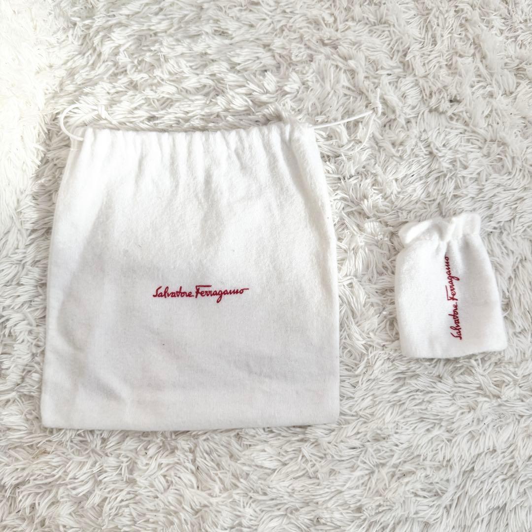 【新品未使用】フェラガモ ベルト ダブルガンチーニ ブラック シルバー