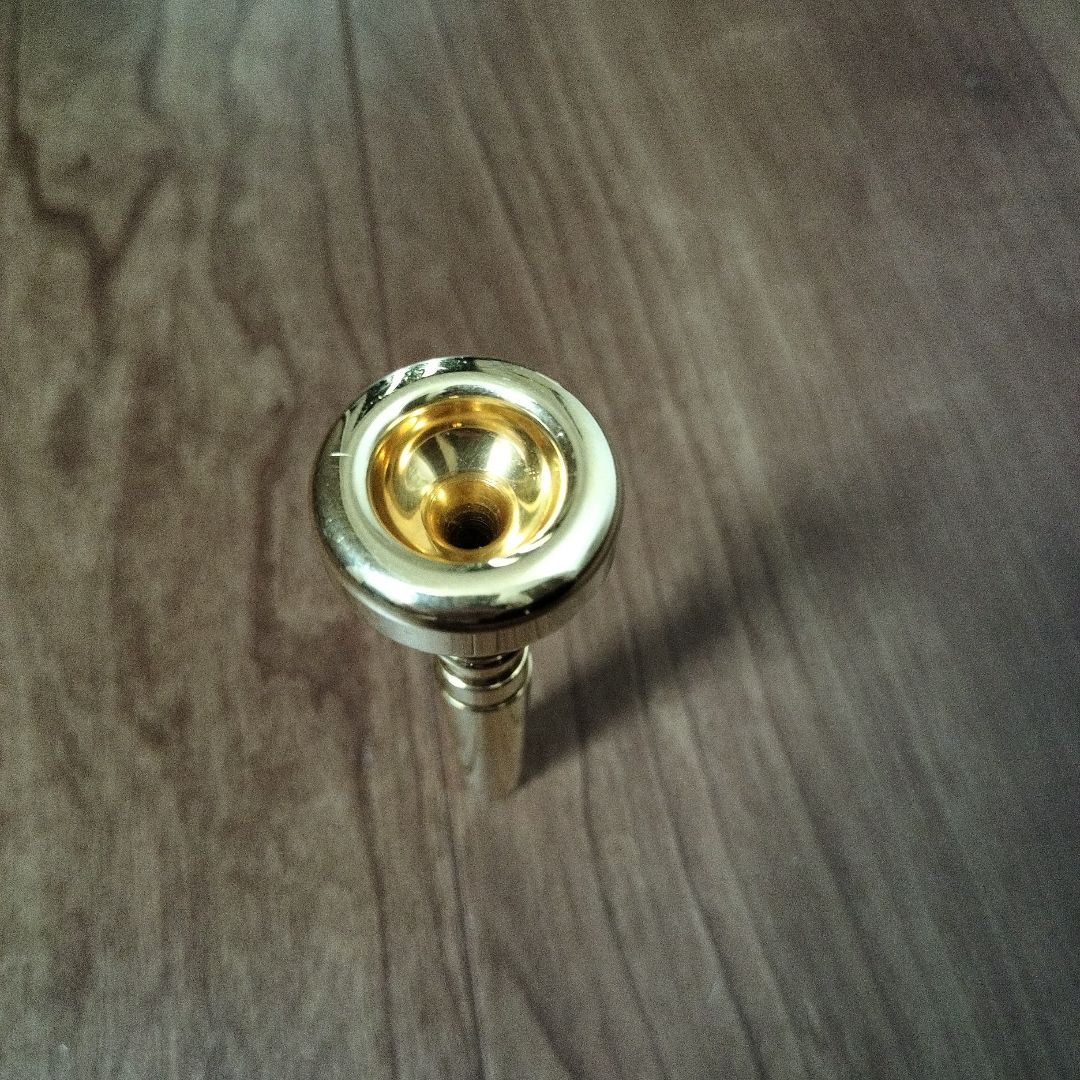 Vincent Bach 10-1/2 EWトランペットマウスピース