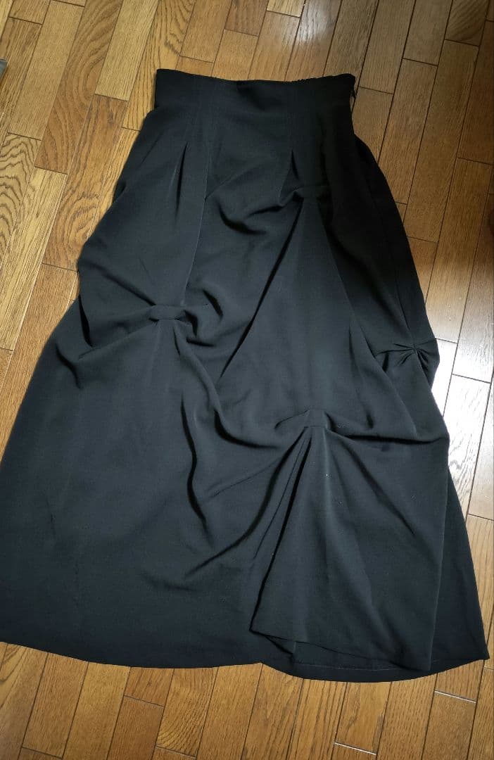 RANDOM TUCK HEM SKIRT　ameri vintage