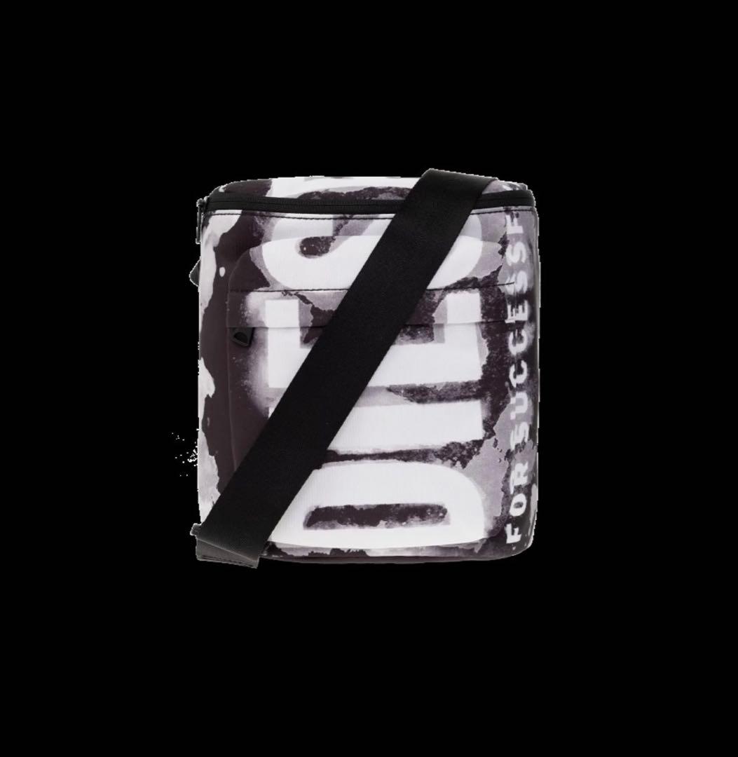 DIESEL ディーゼル ショルダーバッグ メンズ ブラック ロゴ