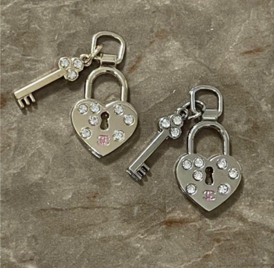 おまけ付きDarich♡ダーリッチ♡オフショル♡ツイード♡ホワイト♡パフスリーブ